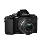 OM-D E-M10 fekete + 14-42 II R fekete OM-D E-M10 fekete + 14-42 II R fekete