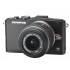 E-PL6 fekete + 14-42 II R fekete + 40-150 R fekete