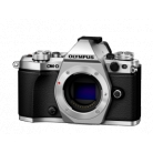 OM-D E-M5II váz ezüst