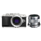 E-PL7 Portré Kit ezüst/ezüst (E-PL7 váz + 45mm 1:1.8 + derítőlap és Hogyan csináld? útmutató) E-PL7 Portré Kit ezüst/ezüst (E-PL7 váz + 45mm 1:1.8 + derítőlap és Hogyan csináld? útmutató)